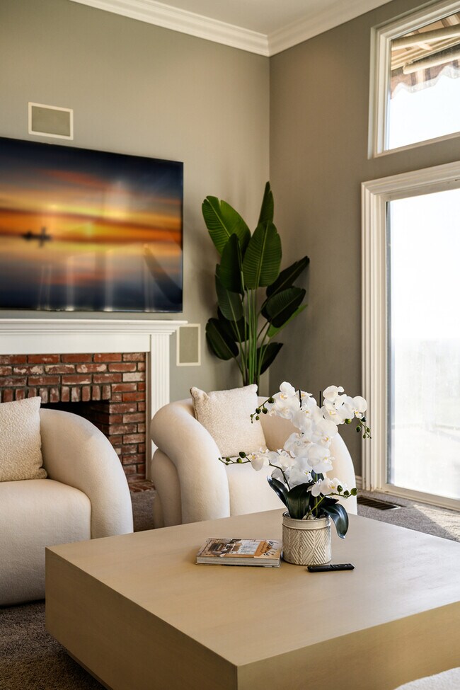 Building Photo - 11141 Limetree Dr