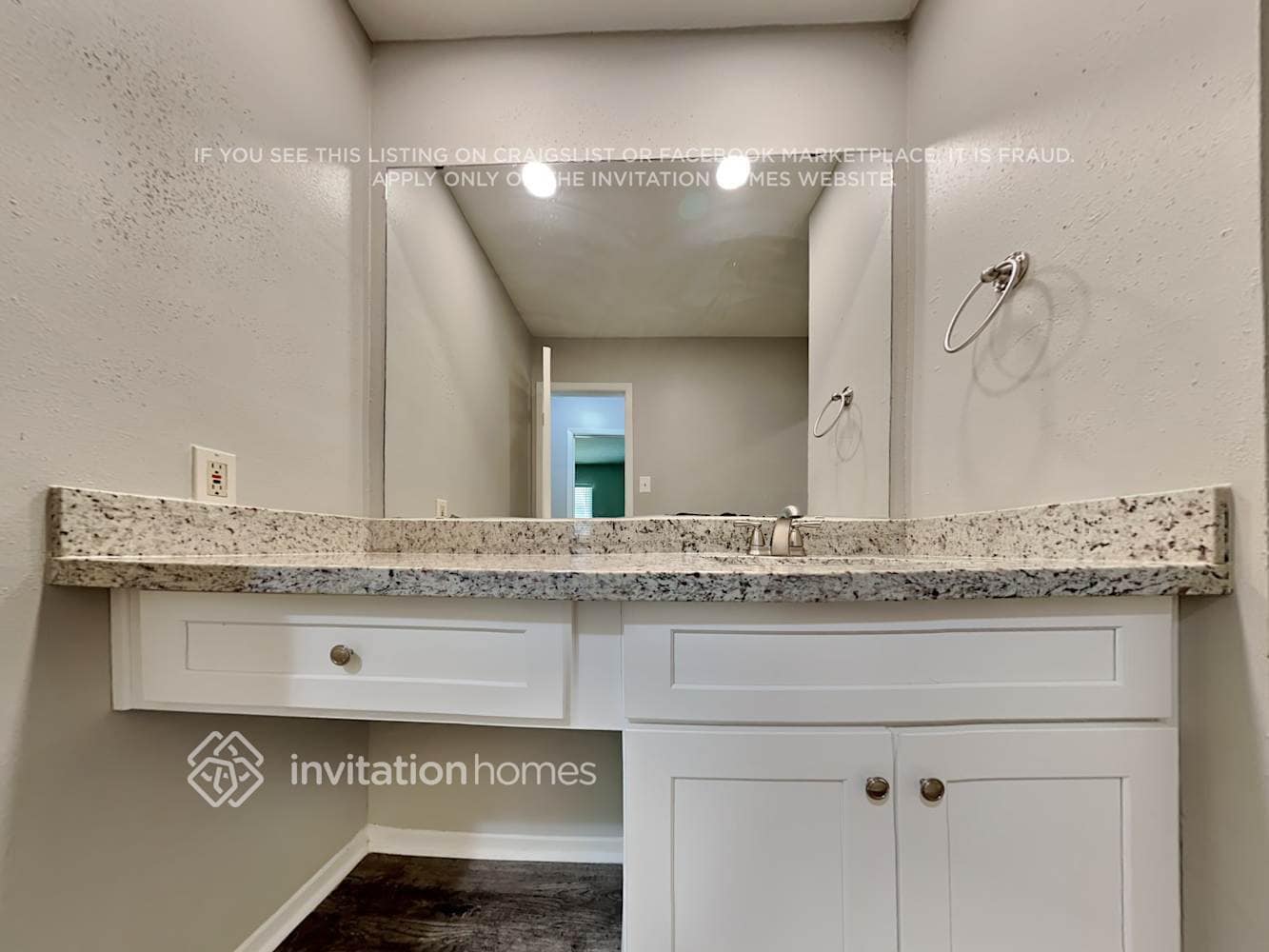 Building Photo - 209 Greenshire Dr