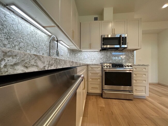 Building Photo - Lafayette Penthouse Living – Two Exquisite...
