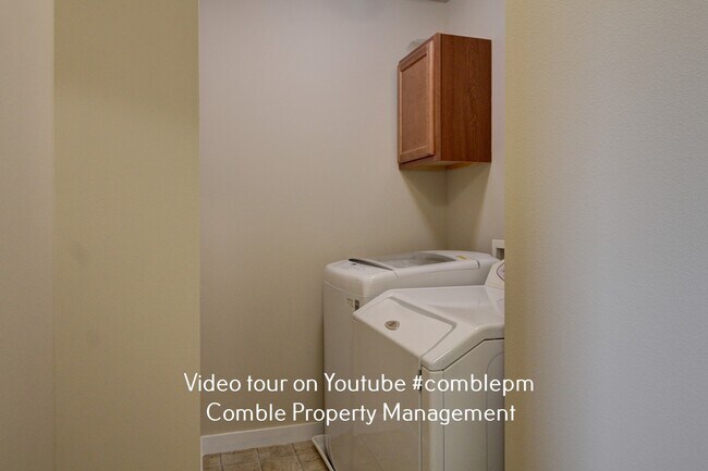 Building Photo - 17321 13th Dr SE