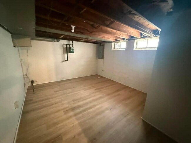 Building Photo - 3816 Cullen Dr