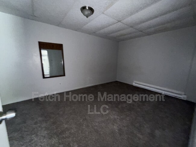 Building Photo - 10669 Jonestown Rd