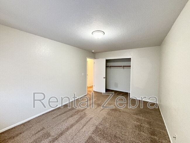 Building Photo - 3357 San Ramon Ct