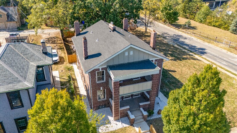 Building Photo - 605-607-607 S Champion Ave