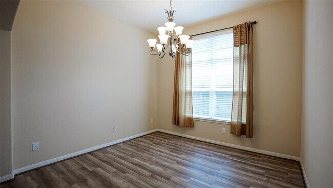 Building Photo - 26922 Mustang Retreat Ln