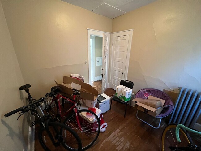 Building Photo - 2944 N Maryland Ave