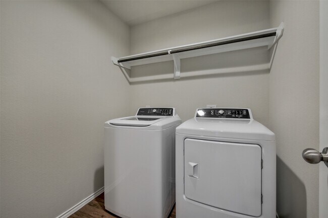 Building Photo - 5423 Briarstone Ridge Ln