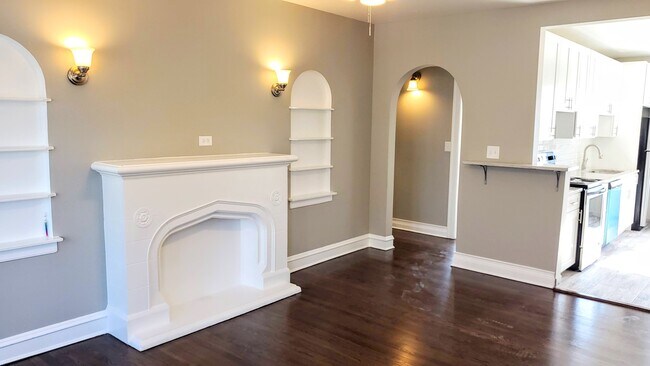 Building Photo - 29 N Brainard Ave
