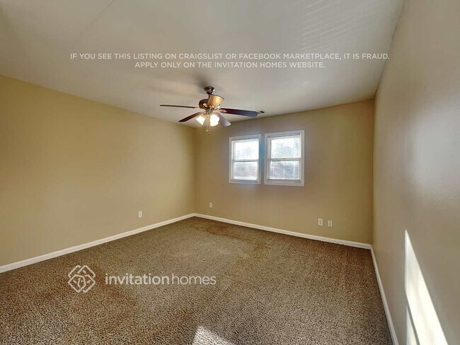 Building Photo - 812 Brighton Dr NW