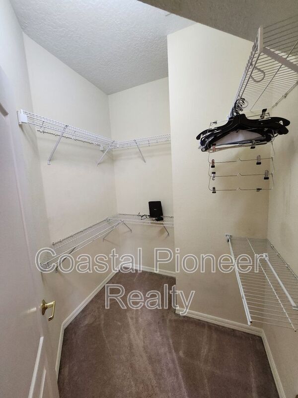 Building Photo - 11614 Whiterook Ct