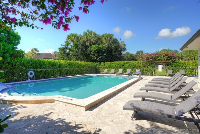 Building Photo - 13334 Polo Club Rd
