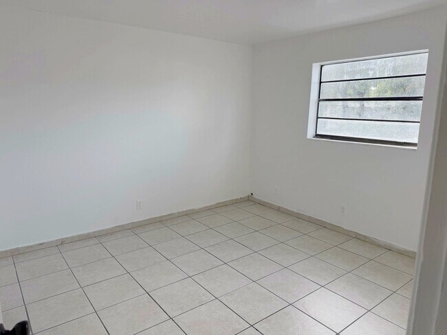 Building Photo - 6151 Eaton St