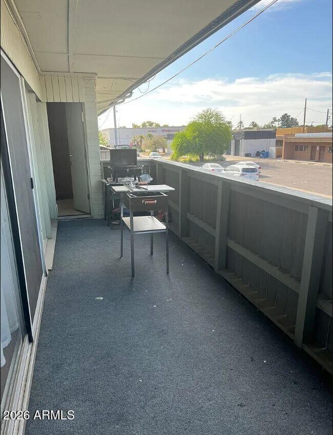 Building Photo - 6767 N 7th St