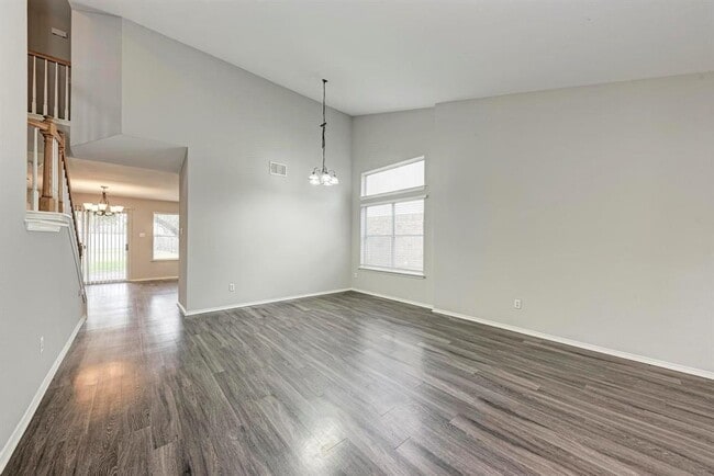 Building Photo - 709 Horizon Trail