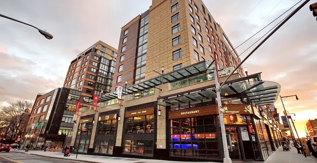 Building Photo - Flushing Commons Residences