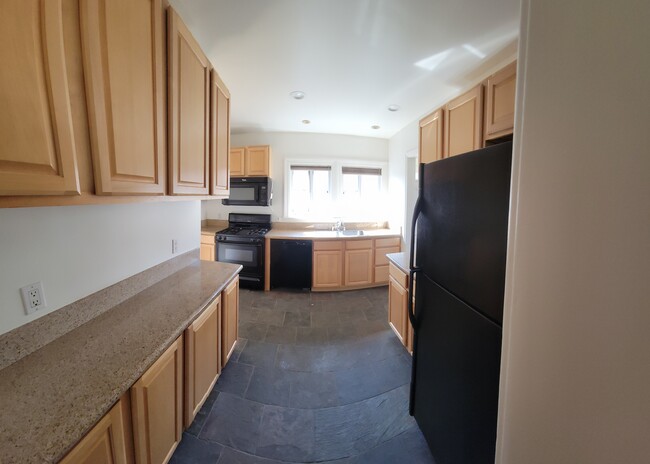 Kitchen - 13125 Chandler Blvd