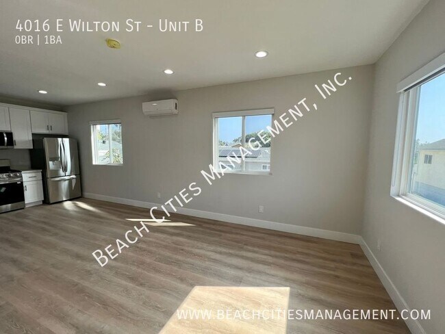Building Photo - 4016 E Wilton St