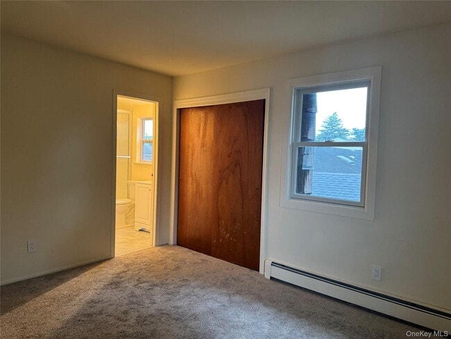 Building Photo - 6 Tredwell Ave