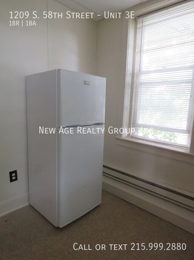 Building Photo - 1209 S 58th St