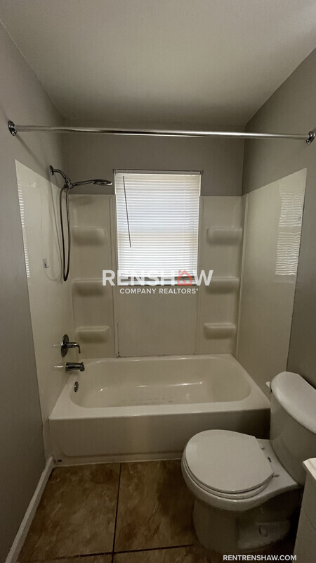 Building Photo - 2457 Hale Ave