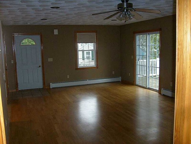 Building Photo - 51 Shattock Ave