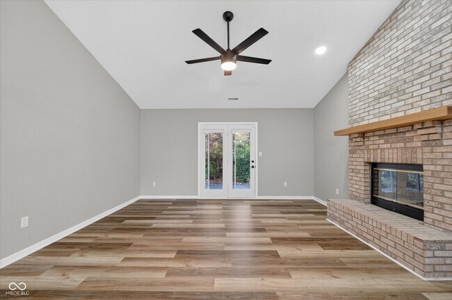 Building Photo - 12126 Blue Springs Ln