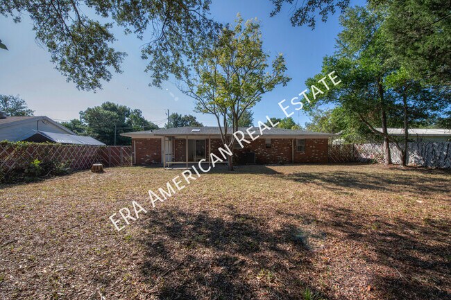 Building Photo - 131 Holmes Blvd NW