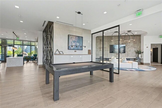 Building Photo - 788 West Marietta St NW