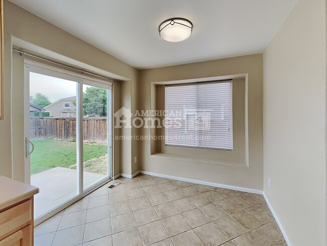 Building Photo - 10745 Kalispell Street