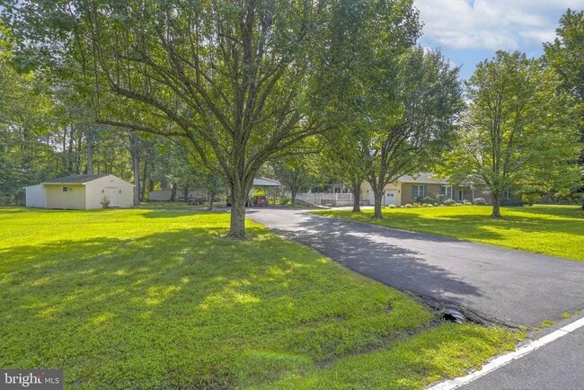 Building Photo - 4949 Idlewilde Rd