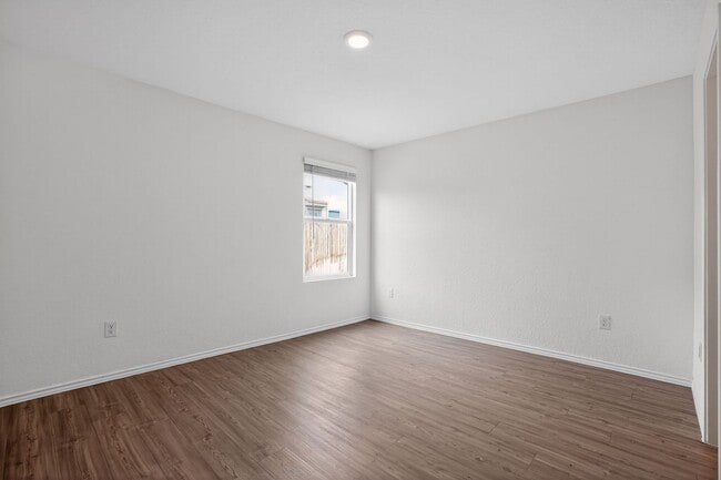 Building Photo - 2 Week Free Move-In Special!! 4/2 w/ Modern Layout in Growing San Antonio Community