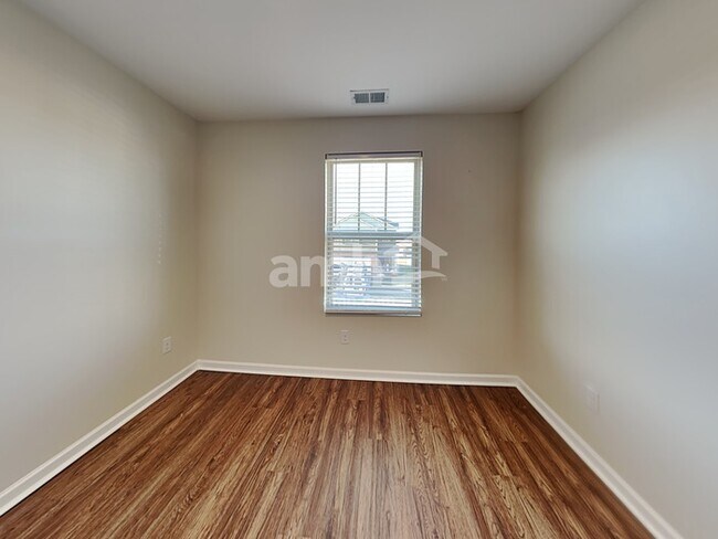 Building Photo - 7039 Berkswell Dr