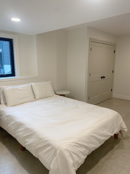 Building Photo - 7277 Yellowstone Dr