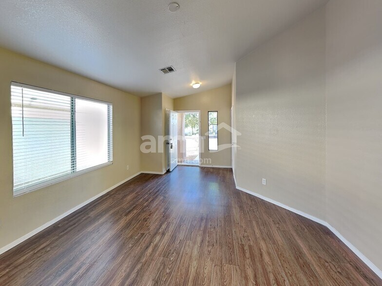 Building Photo - 4430 Blue Mist Ct