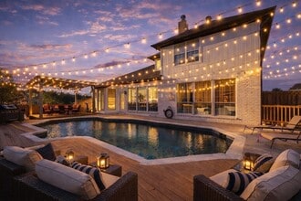 Building Photo - 8324 Autumncrest Ct