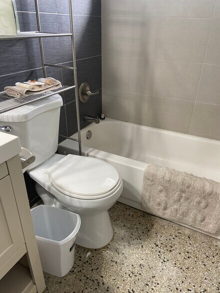 Bathroom - 1834 N 16th Ct