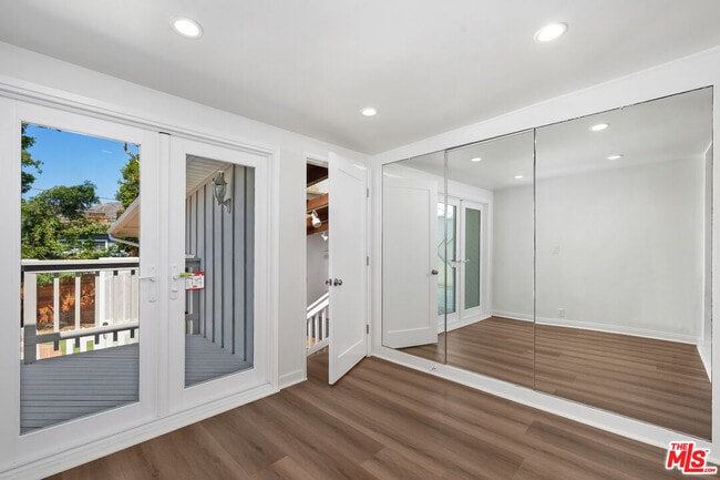 Building Photo - 769 Wildomar St