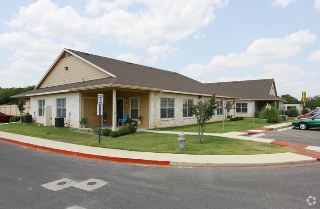 Landa Place Apartments New Braunfels Tx Landa Place Apartments New Braunfels Tx