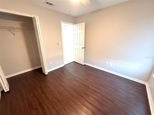 Building Photo - 205 Greeley Loop
