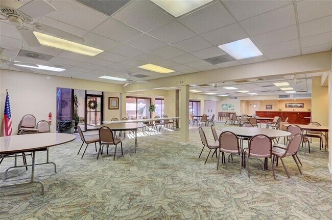 Building Photo - 777 S Federal Hwy