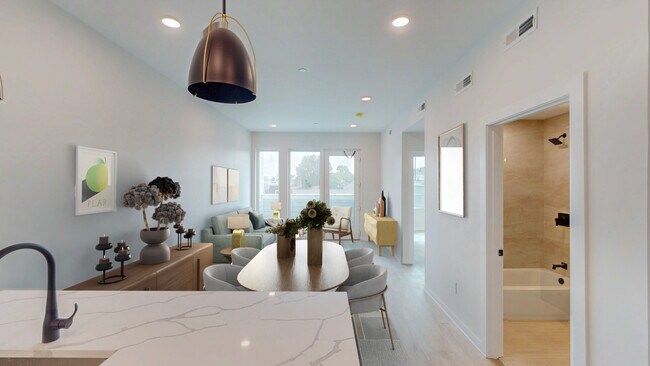 Building Photo - 24 Mt Pleasant St