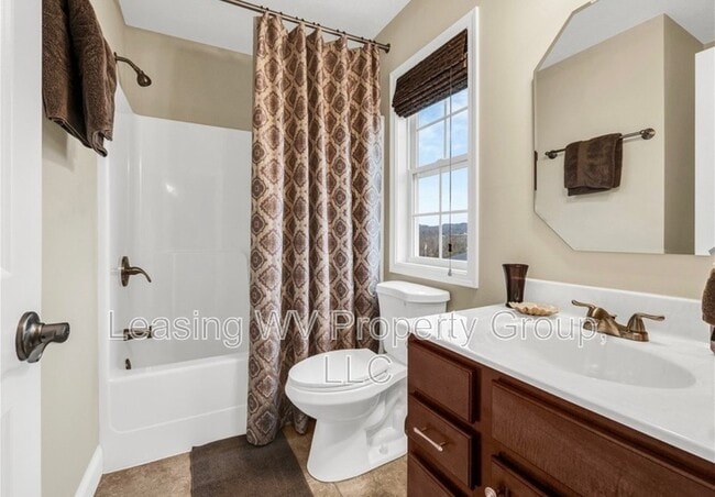 Building Photo - 29 Smelser Lane