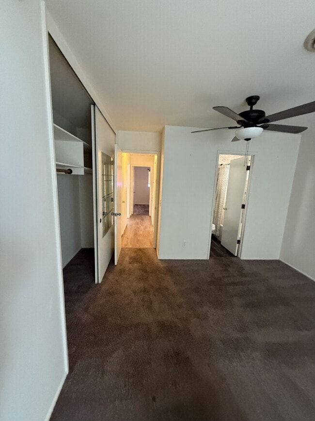 Building Photo - Solar savings on energy. 3rd bonus room.   2 Car Garage, Private Yard, Spacious upgraded interior...