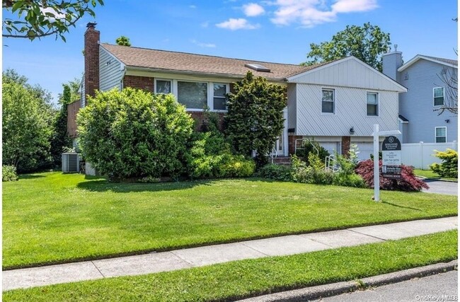 Primary Photo - 261 Gramercy Dr