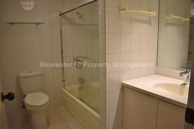 Building Photo - Craigside 2/2/2, 1656 sq. ft (Nuuanu Area)