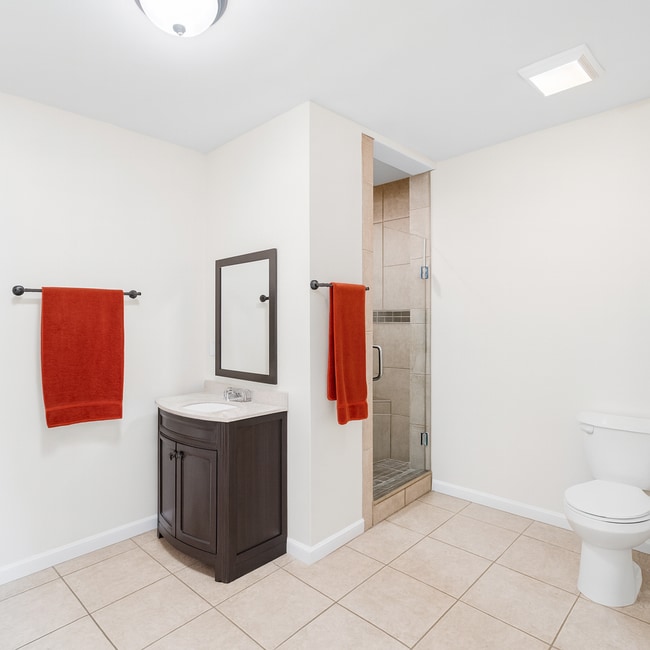 Building Photo - 211 N Campbell St