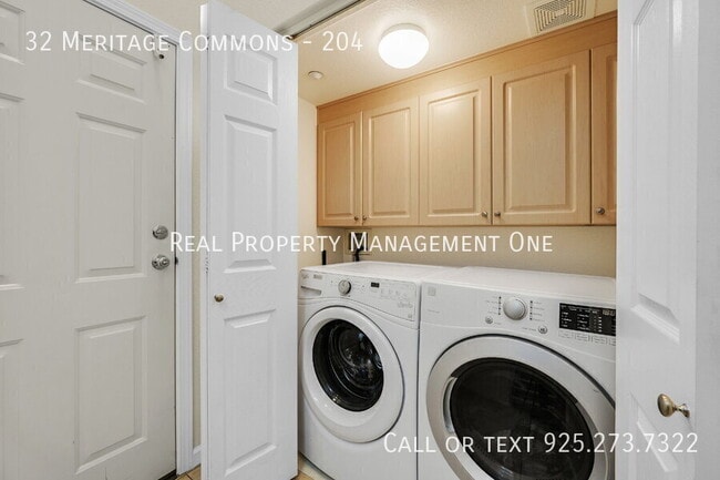 Building Photo - 32 Meritage Common