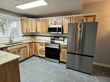 Kitchen - 700 S Grange Ave