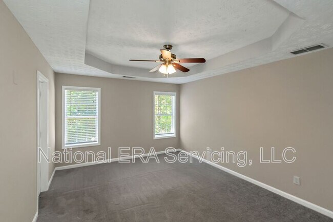 Building Photo - 355 Long Creek Dr