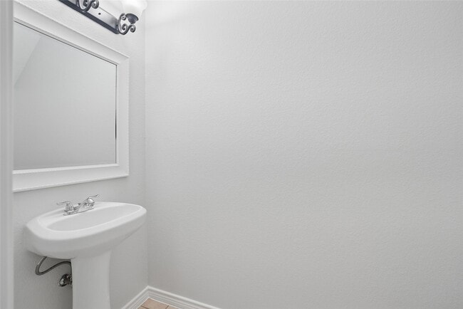 Building Photo - 7816 Rancho De La Osa Tr